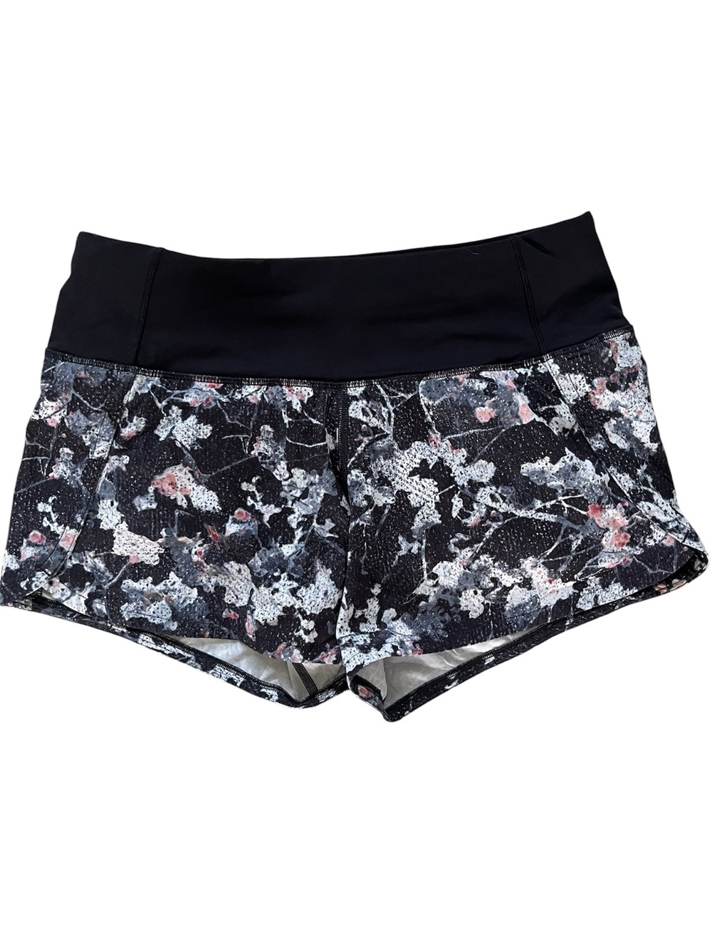 Lululemon Run Times Shorts - Picture 4 of 8